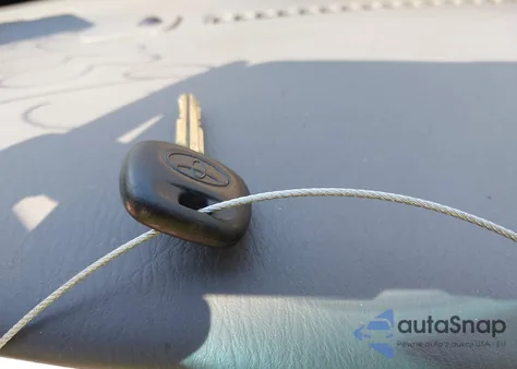 2005 Toyota Sequoia Sr5 V8 z USA, uszkodzony, nr VIN 5TDBT44A25S245526